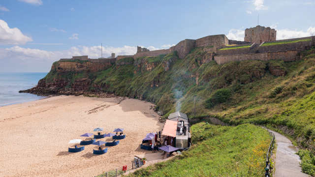 A Car Free Itinerary around North East England